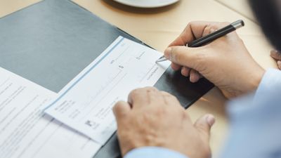 I’m a JPMorgan Chase Advisor: 4 Costly Banking Mistakes Putting Your Money at Risk