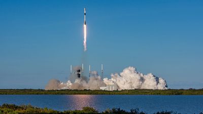 SpaceX launches 29 Starlink satellites on its 3rd mission of 2026 (video)
