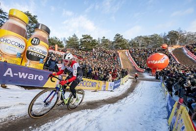 Snow and icy conditions affecting cyclo-cross National Championships in Belgium and the Netherlands