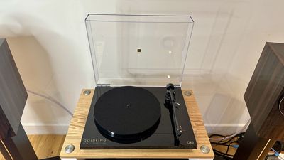 Goldring's G3 turntable is all about style and convenience, but there's one aspect I wish I could switch off...