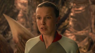 See Millie Bobby Brown Break Into Tears While Watching 'THAT' Stranger Things Scene For The First Time