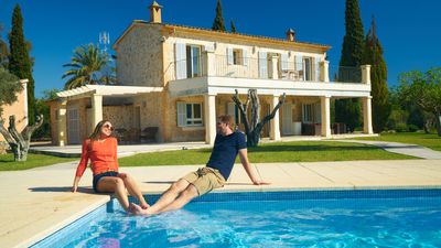 Don’t Invest in These 7 Home Features, So Say Real Estate Agents