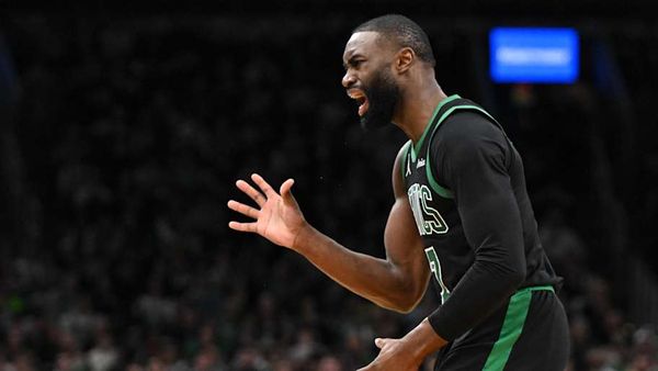 Jaylen Brown Rips Officiating After Celtics' Home Loss to Spurs: 'Give Me the Fine'