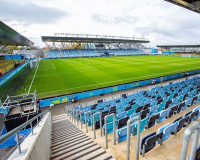 Manchester City 2-0 Everton, Chelsea 5-0 West Ham and more – as it happened