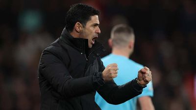 Arsenal Turn to Liverpool Cult Hero for Premier League Title Boost—Report