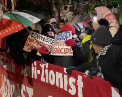 Man arrested on suspicion of stirring up religious hatred after anti-Zionist protest outside Jewish-owned Notting Hill restaurant