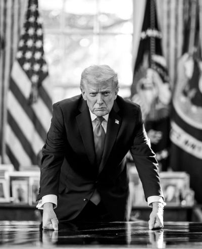 Smithsonian swaps Trump portrait and removes mention of impeachments