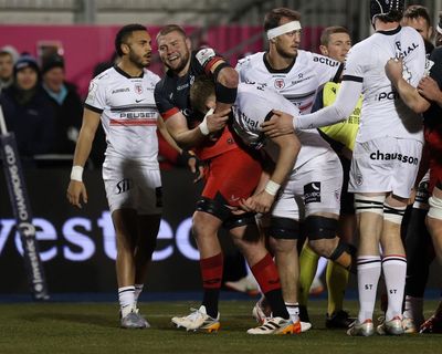 Tom Willis wins family affair to help Saracens topple Toulouse in Champions Cup