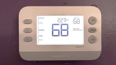 The Honeywell Home X2S Smart Thermostat is smart heating made simple