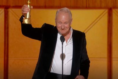 Golden Globe winner uses acceptance speech to issue rallying cry