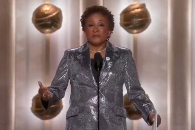 Wanda Sykes thanks God and the trans community while accepting Golden Globe on Ricky Gervais’ behalf