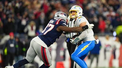 Justin Herbert's Playoff Futility Continued in Chargers' Ugly Loss vs. Patriots