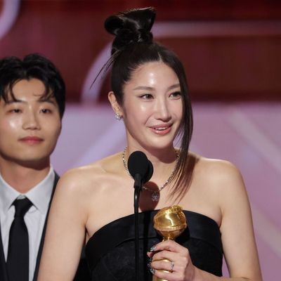 'KPop Demon Hunters' Star EJAE Makes Golden Globe History As the First Korean-American to Win Best Original Song