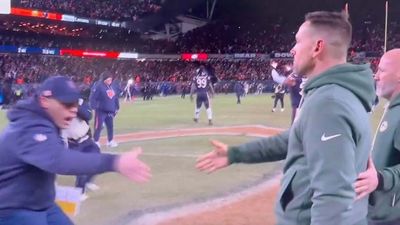 Ben Johnson Had Blunt One-Liner on His Cheeky Fly-By Handshake With Matt LaFleur