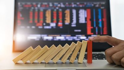 How Oil and Gas Investing Can Stabilize Returns and Shield Against Market Volatility: Tips From a Financial Pro