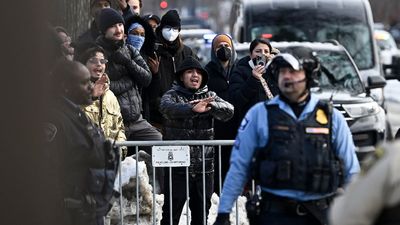 ‘Unhinged, angry psychopaths’: ICE agents in Oregon falsely accuse a man of interfering with their operations and threaten to arrest him