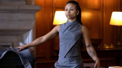 I just watched the ‘Industry’ season 4 premiere and it’s the same delightfully unhinged show I fell in love with