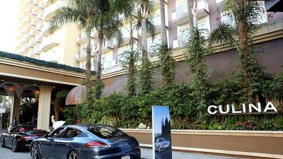 Woman parks rental car at hotel and wakes up at 4 a.m. for her flight, then the valet does something that almost ruins everything