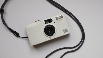 Kodak Snapic A1 review: a premium-ish film point-and-shoot