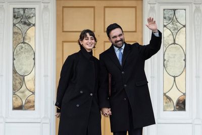 Zohran Mamdani moves into NYC mayoral home Gracie mansion with his wife