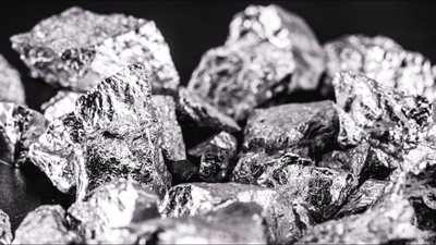 Metal compounds identified as potential new antibiotics, thanks to robots doing 'click chemistry'