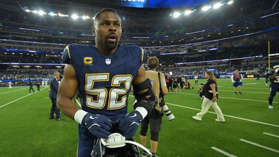 Khalil Mack Had Encouraging Message for Justin Herbert After Rough Playoff Showing