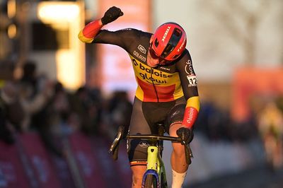 Thibau Nys heads Belgian team for UCI Cyclo-cross World Championships in absence of Wout van Aert