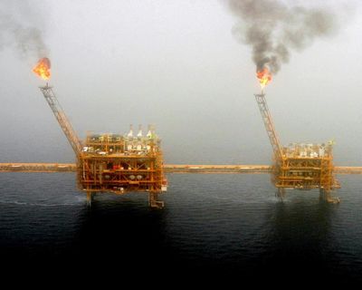 Twelve top central bankers defend Fed’s Jerome Powell over DoJ investigation; oil hits two-month high as Trump threatens Iran’s trading partners – as it happened