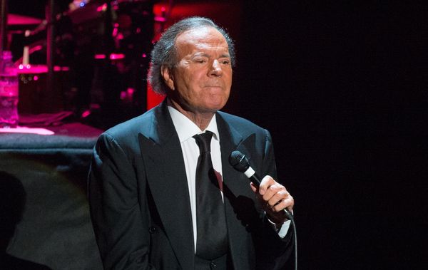 Spanish star Julio Iglesias accused of sexually abusing two women