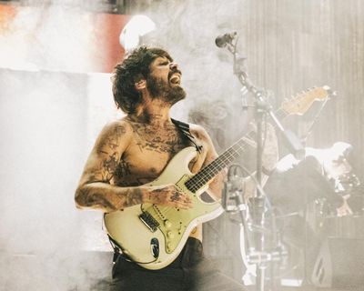 Biffy Clyro review – triumphant set marks a thunderous renewal