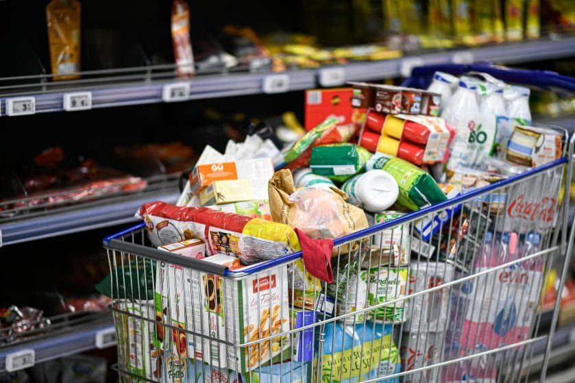 Why the “Big Weekly Shop” Is Dead and “Micro-Trips” Are Taking Over