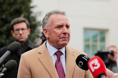 Trump Envoy Witkoff Reportedly Met With Exiled Former Crown Prince Pahlavi To Discuss Iran Protests