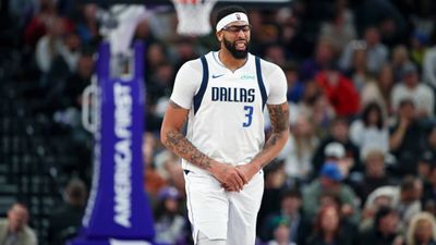 Anthony Davis Responds to Latest Round of Mavericks Trade Rumors, Injury Report