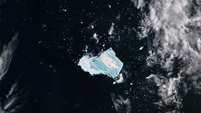 Mega-iceberg A23a, formerly the world's largest, turns into bright 'blue mush' as it finally dies after 40 years at sea