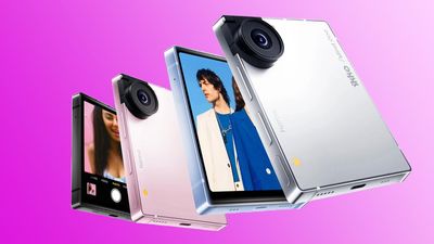 Oops, all cover screen! The Ikko MindOne Pro is like a Galaxy Z Flip 7 without the flip