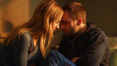 I don't care who knows it — Hulu's 'Tell Me Lies' is my favorite guilty pleasure show