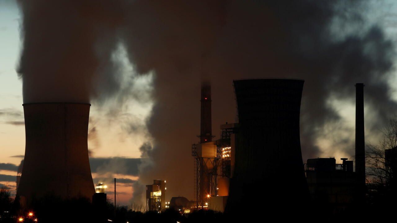 New estimates show France still off track on climate goals