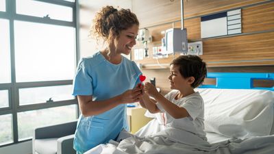 6 In-Demand Healthcare Jobs for 2026 That Pay Over $90K