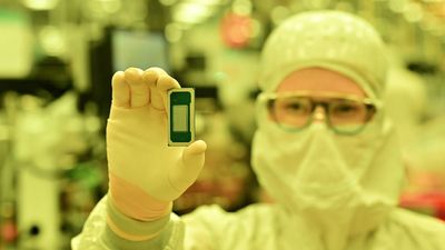 Leaker compares Intel's Panther Lake with rumored AMD 'Canis' chips that could power the PS6 Handheld