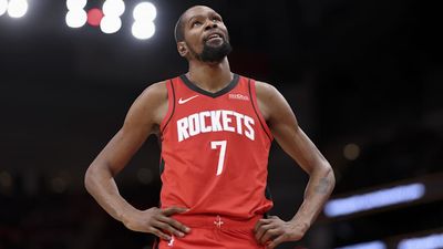 Kevin Durant Explains Photo Showing All Those Empty Seats at Rockets Game