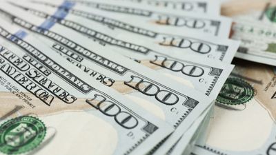 If the Average American Saved at the Rate of the Richest 1%, How Long Would It Take To Reach $1 Million?