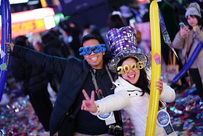 Five money moves experts say will set you up for a better 2026