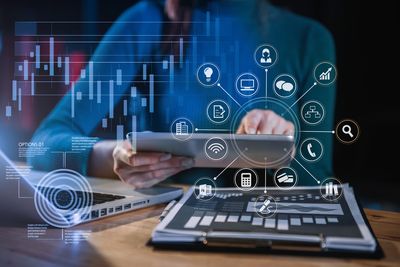 The 183-Day Trap: 5 New Digital “Breadcrumbs” Blue States Are Using to Tax Florida Snowbirds in 2026