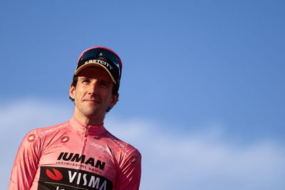 'Not on our bingo card before Christmas' – How Simon Yates' shock early retirement played out for management and teammates at Visma-Lease a Bike