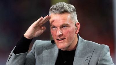 Pat McAfee Surprises USMNT Star With U.S. Soccer Male Player of the Year Award