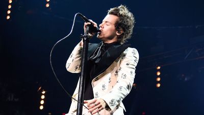 Everything We Know About Harry Styles’ Rumoured Aussie Tour Now He’s Announced HS4