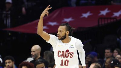 Cavaliers’ Darius Garland Exits Game at 76ers With Foot Injury