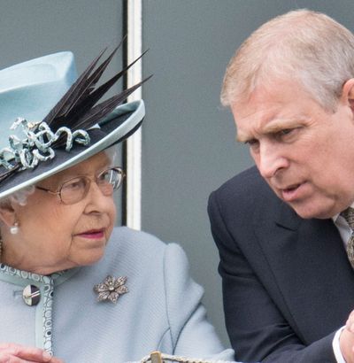 Queen Elizabeth's "Private" 2019 Meeting with Ex-Prince Andrew Was Thwarted After She Tried to "Soften the Blow" of Losing Titles