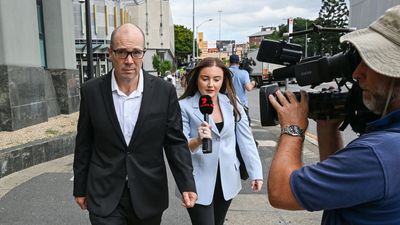 Surgeons 'took bribes' for $2.8 million hospital sales