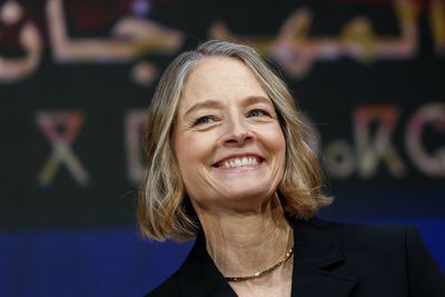 Jodie Foster says early success meant she escaped sexual abuse as child actor in Hollywood